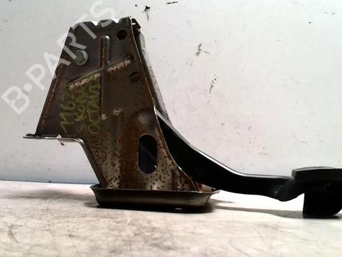 Used Break pedal SKODA OCTAVIA II Combi (1Z5) 1.6 TDI (105 hp) 25424965