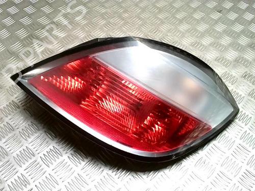 Used Right taillight Right taillight OPEL ASTRA H (A04) 2.0 Turbo (L48) (170 hp) 33844620 33844620