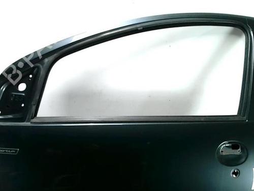Left front door PEUGEOT 107 (PM_, PN_) 1.0 | BP28057956C2
