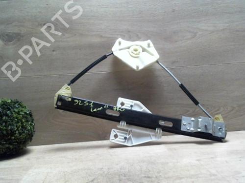 Alzavetro posteriore sinistro SEAT LEON (5F1) 2.0 TDI (150 hp) 31232660