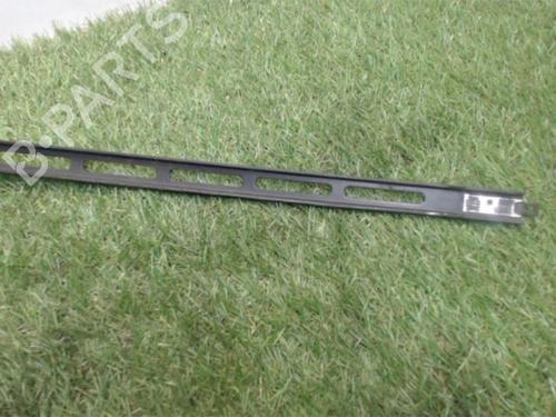 Front windshield wiper arm CITROËN C4 I (LC_) 1.6 HDi | BP25390032C143