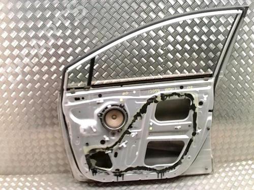 Right front door TOYOTA COROLLA Verso (ZER_, ZZE12_, R1_) 2.2 D-4D (AUR10_, AUR10R) | BP25796671C3