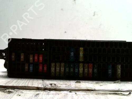 Used Fuse box Fuse box VW TIGUAN (5N_) 2.0 TDI (140 hp) 25425786 25425786