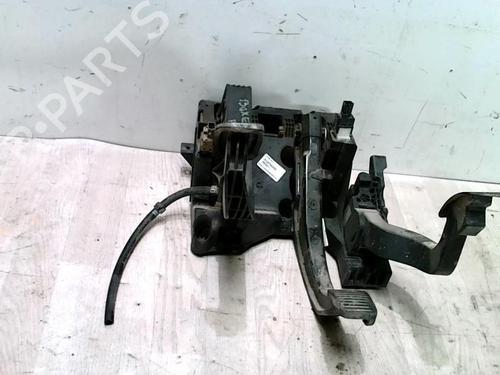 Used Pedal PEUGEOT BOXER Van 2.2 HDi 100 (101 hp) 25427131