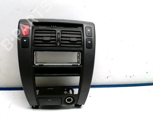 Middle console HYUNDAI TUCSON (JM) 2.0 CRDi | BP31226545I22