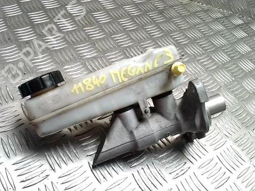 Used Brake master cylinder RENAULT MEGANE III Coupe (DZ0/1_) 1.5 dCi (DZ0A) (86 hp) 26135149