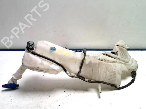 Used Windscreen washer tank FORD KUGA I 2.0 TDCi 4x4 (136 hp) 25421519