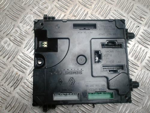 Used Fuse box RENAULT LAGUNA III (BT0/1) 1.5 dCi (BT00, BT0A, BT0T, BT1J) (110 hp) 32001911