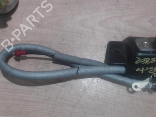 Used Rear right interior door handle RENAULT TRAFIC II Bus (JL) 1.9 dCI 100 (JL0C, JL0K) (101 hp) 25384873