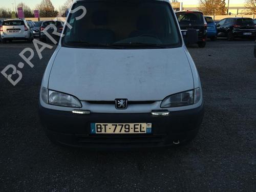 Right front steering knuckle PEUGEOT PARTNER Box Body/MPV (5_, G_) 1.9 D | BP25415933M26 