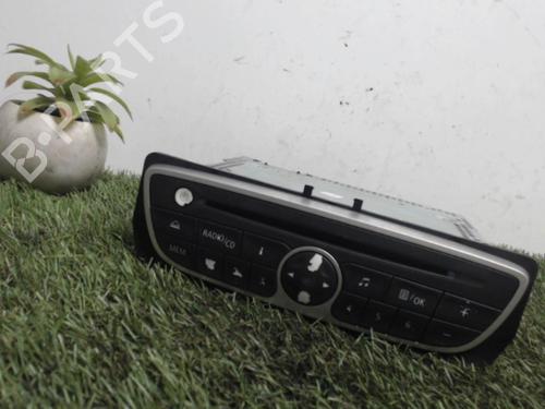 Used Radio RENAULT GRAND SCÉNIC III (JZ0/1_) 1.5 dCi (JZ09, JZ0D, JZ10, JZ14, JZ1G, JZ29, JZ2C) (110 hp) 25393557