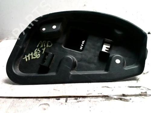 Nummerpladelys CITROËN C5 I (DC_) 2.2 HDi (DC4HXB, DC4HXE) | BP25426046I40 
