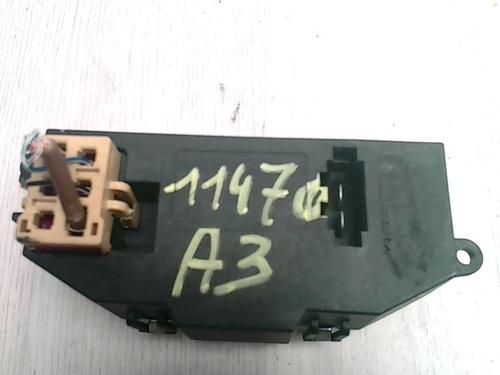 Used Heater resistor AUDI A3 Sportback (8PA) 1.9 TDI (105 hp) 25423473