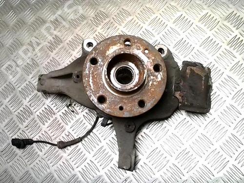 Used Right front steering knuckle RENAULT LAGUNA III (BT0/1) 2.0 dCi (BT01, BT08, BT09, BT0E, BT0K, BT12, BT1C, BT1D,... (150 hp) 31084726