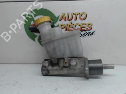 Used Brake master cylinder FIAT PANDA (169_) 1.1 (169.AXA1A) (54 hp) 25398011