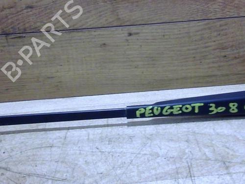 Used Front windshield wiper arm PEUGEOT 308 I (4A_, 4C_) 1.6 HDi (90 hp) 29527366