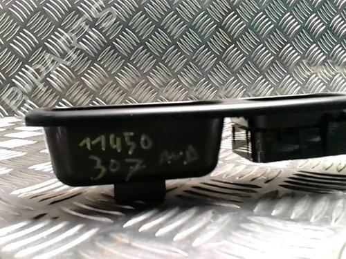 Right front window switch PEUGEOT 307 Break (3E) 2.0 HDi 135 | BP25779338I26
