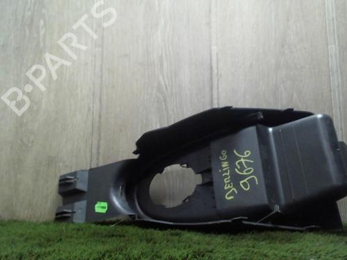 Used Middle console CITROËN BERLINGO / BERLINGO FIRST Box Body/MPV (M_) 1.9 D 70 (MBWJZ, MCWJZ) (69 hp) 31222819