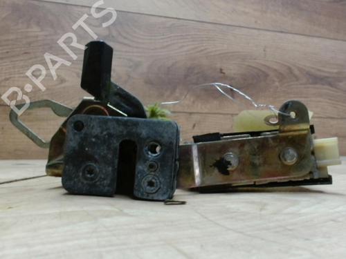 Serrure avant droite RENAULT FUEGO (136_) 2.1 TD (88 hp) 31875315