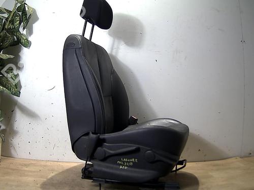 Used Right front seat RENAULT LAGUNA II (BG0/1_) 1.9 dCi (BG08, BG0G) (120 hp) 25383341