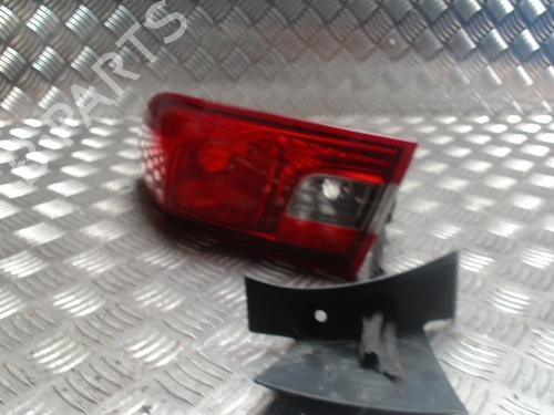 right-taillight-renault-clio-iv-bh_-2012-2013-2014-2015-2016-2017-2018-2019-2020-2021-32001900 main image