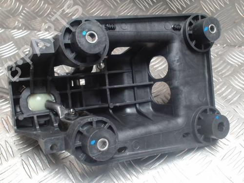 Gear lever CITROËN C3 II (SC_) 1.4 HDi 70 (SC8HZC, SC8HR0, SC8HP4) | BP30653237M90