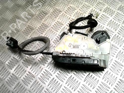 Cerradura puerta trasera izquierda Cerradura puerta trasera izquierda VW GOLF VI (5K1) 1.6 TDI (105 hp) 35801680 35801680