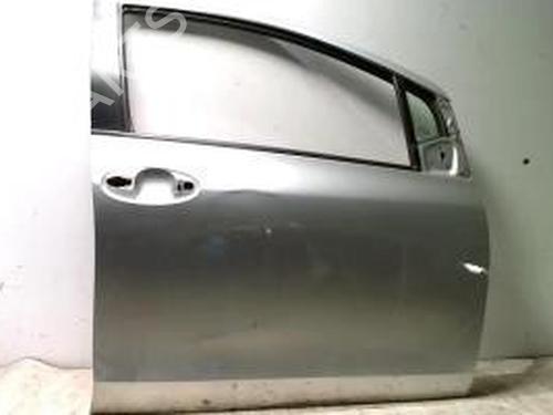 Used Right front door TOYOTA YARIS (_P9_) 1.4 D-4D (NLP90_, NLP90R) (90 hp) 25425240