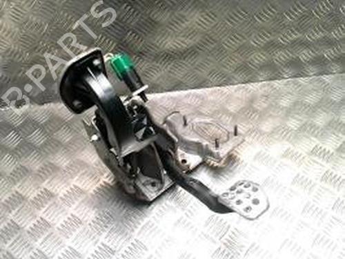 Used Pedal CITROËN C3 II (SC_) 1.6 HDi (92 hp) 25617694