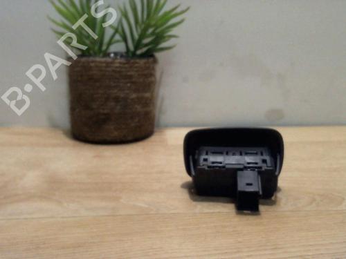 Used Right rear window switch CITROËN C5 III Break (RW_) 1.6 HDi 110 (RW9HZC) (109 hp) 25413558