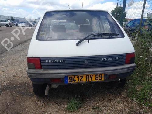 Left mirror PEUGEOT 205 II (20A/C) 1.8 Diesel | BP25421201C26 