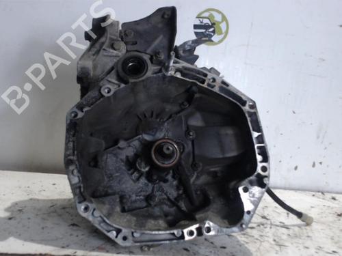 Used Gearbox RENAULT TWINGO II (CN0_) 1.5 dCi (CN0E) (64 hp) 25386672
