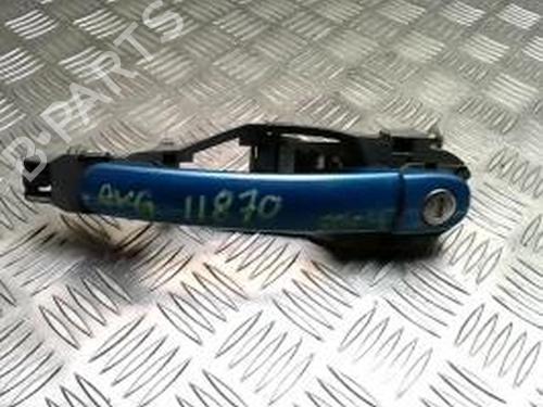 Used Front left exterior door handle VW POLO (9N_, 9A_) 1.2 12V (64 hp) 25859856