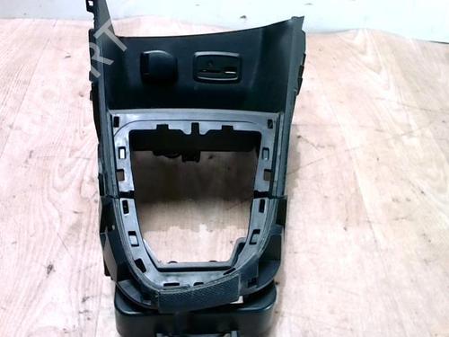 Used Middle console RENAULT CLIO IV (BH_) 1.5 dCi 90 (90 hp) 31229976