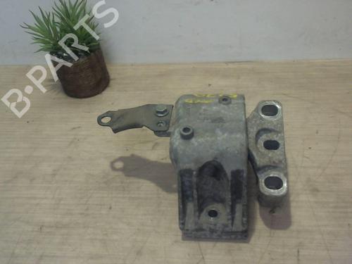 Used Engine mount VW NEW BEETLE Convertible (1Y7) 1.4 (75 hp) 25389912