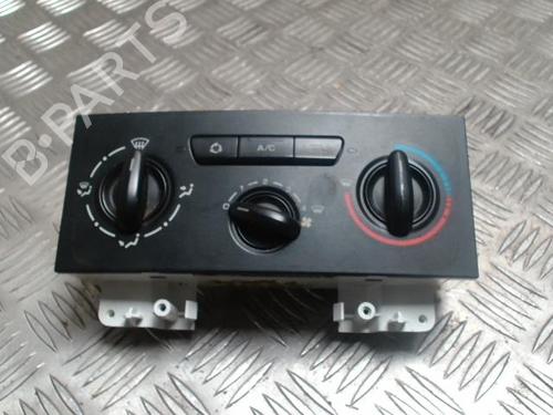 Commande Chauffage PEUGEOT 307 (3A/C) 1.4 16V (88 hp) 32284096