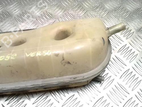 Expansion tank TOYOTA COROLLA Verso (ZER_, ZZE12_, R1_) 2.2 D-4D (AUR10_, AUR10R) | BP25715658C120