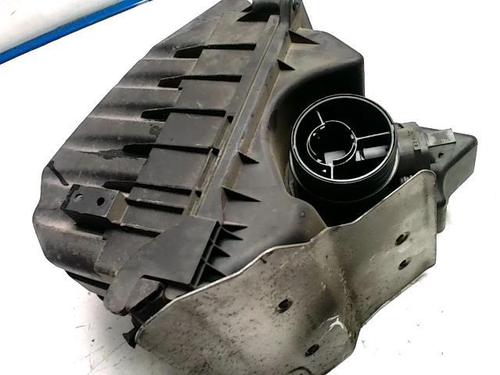 Used Air filter box AUDI A4 B7 (8EC) 2.0 TDI 16V (140 hp) 31221849