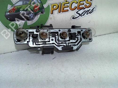 Used Licence plate light VW POLO (6N2) 1.4 TDI (75 hp) 25400325