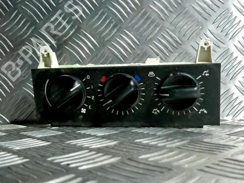 Used Climate control RENAULT MASTER II Van (FD) 2.2 dCI 90 (FD0G, FD0N, FD2G, FD2N, FD3G, FD3N) (90 hp) 31230869