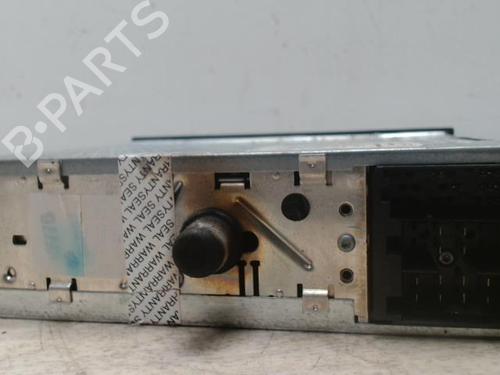 radio-renault-clio-ii-bb_-cb_-1998-1999-2000-2001-2002-2003-2004-2005-2006-2007-2008-2009-2010-2011-2012-2013-2014-2015-2016-28104759 main image