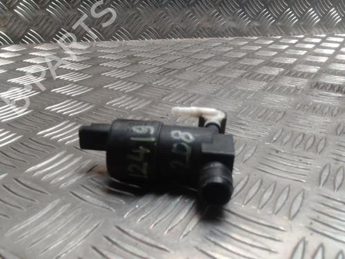Used Washer pump PEUGEOT 208 I (CA_, CC_) 1.2 VTi 68 / PureTech 68 (68 hp) 30557382
