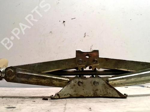 Used Jack Kit FORD FIESTA VI (CB1, CCN) 1.4 TDCi (68 hp) 25424528