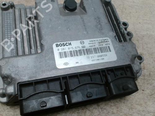 Used Engine control unit (ECU) RENAULT MEGANE III Hatchback (BZ0/1_, B3_) 1.9 dCi (BZ0N, BZ0J) (131 hp) 31221391