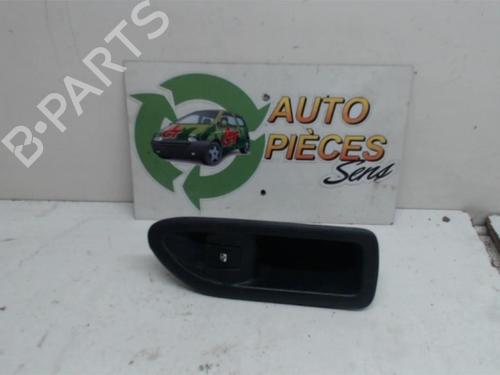 Used Right rear window switch RENAULT LAGUNA II Grandtour (KG0/1_) 1.9 dCi (KG1V) (130 hp) 25397761
