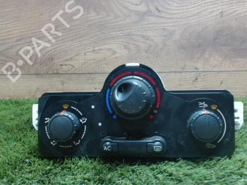 Used Climate control RENAULT CLIO III (BR0/1, CR0/1) 1.5 dCi (C/BR0G, C/BR1G) (68 hp) 31229648