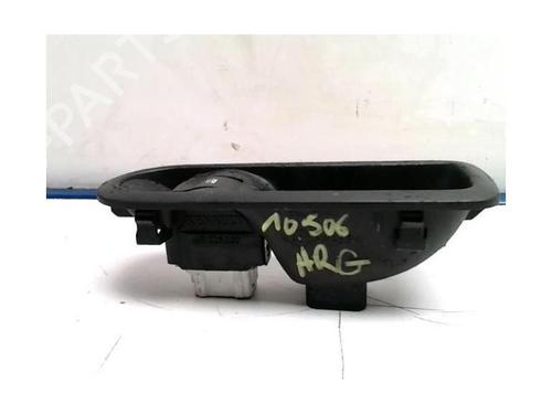 Left rear window switch RENAULT MEGANE II (BM0/1_, CM0/1_) 1.5 dCi (BM0F, BM0T, BM2B, CM0F, CM0T) | BP25416713I29 