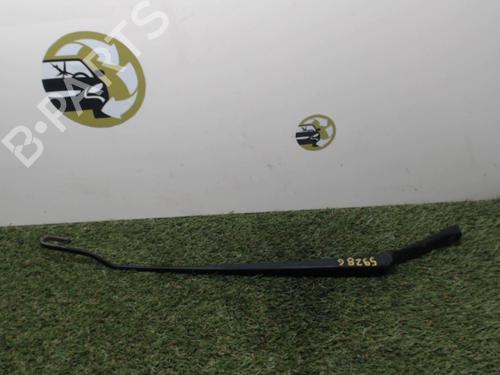 front-windshield-wiper-arm-audi-a3-8l1-1996-1997-1998-1999-2000-2001-2002-2003-2004-2005-2006-32284098 main image