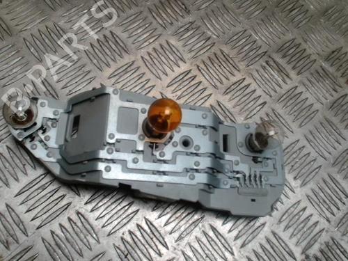 Nummerpladelys TOYOTA COROLLA Verso (ZER_, ZZE12_, R1_) 2.2 D-4D (AUR10_, AUR10R) (136 hp) 31233184