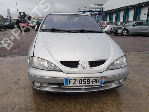 Brugte RENAULT MEGANE I Cabriolet (EA0/1_) 1.6 16V (EA04, EA0B, EA11, EA1J) (107 hp) 4369907